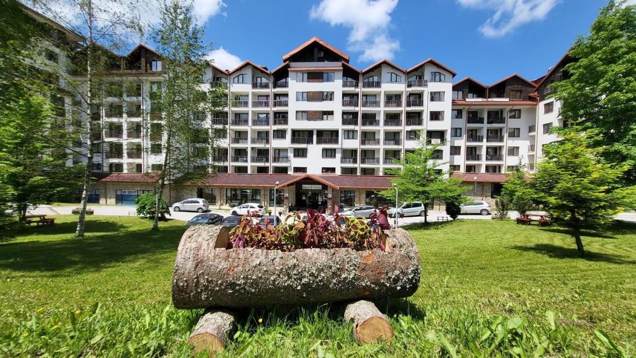 The Green Apartment Boroveț Exterior foto